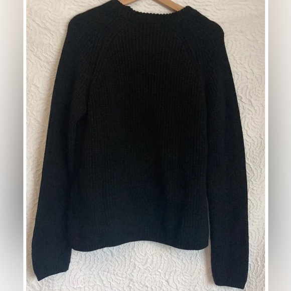 QUINCE 100% Organic Cotton Fisherman Crew Sweater black NWT Size Medium - Picture 10 of 14